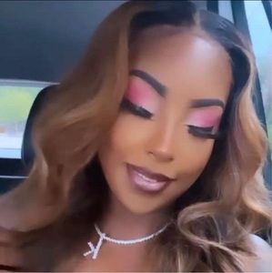 Meet your Posher, Keyaa